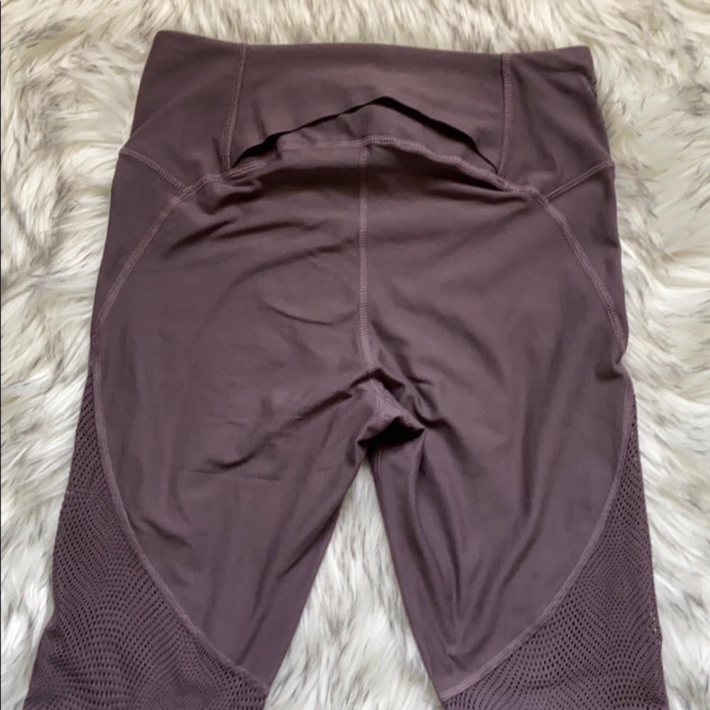 Under Armour Vanish Crop Ascend Mesh - Picture 11 of 13